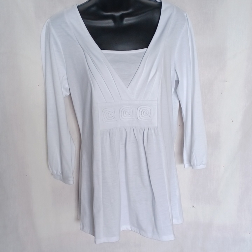 Croft & Barrow Embellished White Pull over 3/4 sleeve Tunic